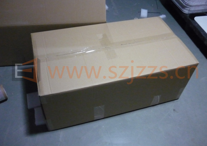 眼鏡架包裝完成