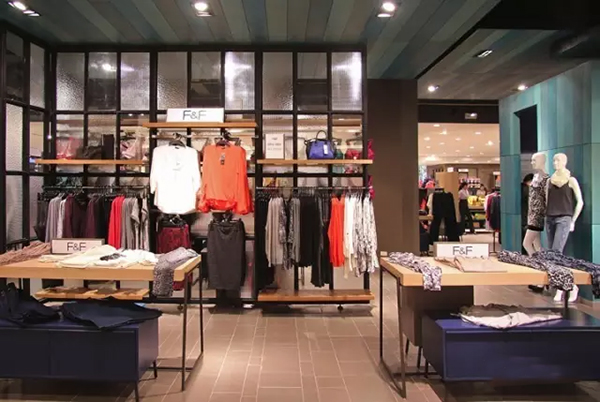 賣場服裝展示架