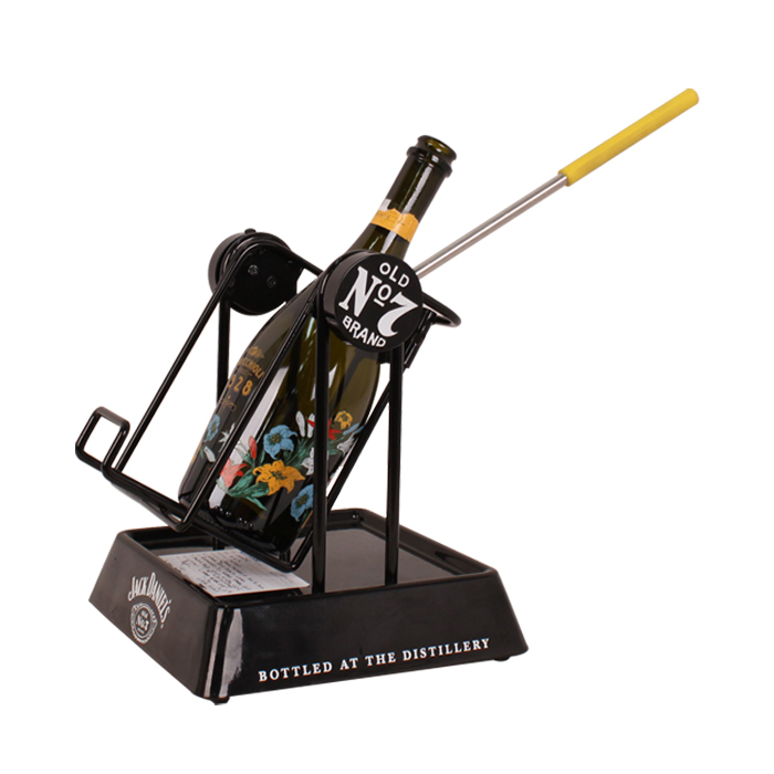 鐵質(zhì)創(chuàng)意酒架定制